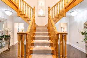 Photo 16- click for photo gallery